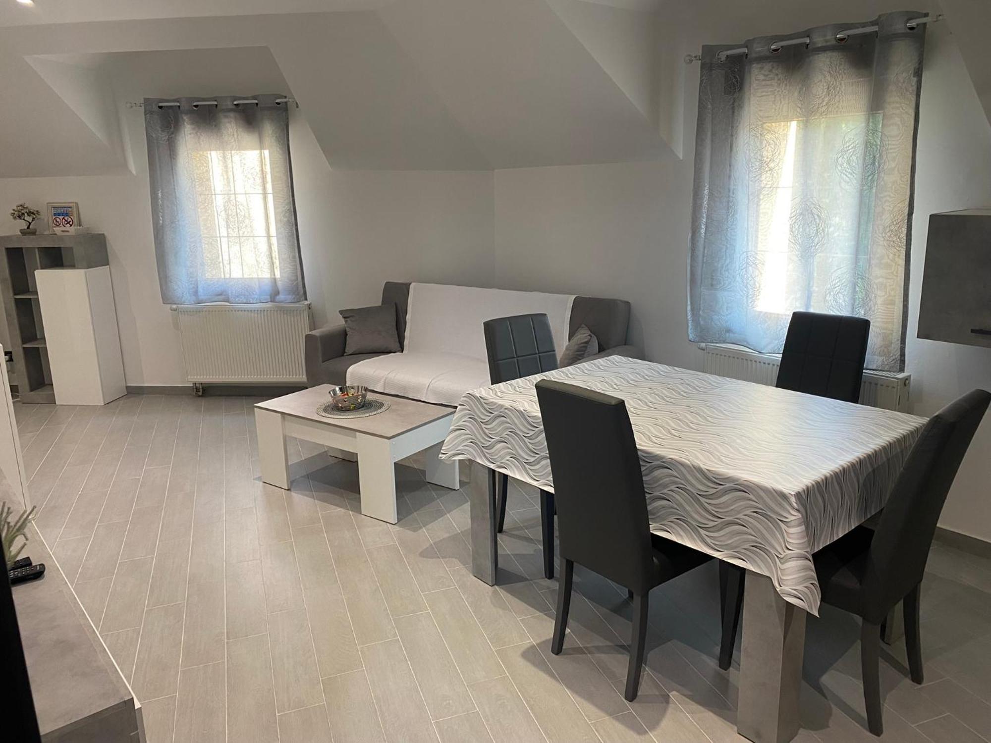Apartman Galerija Ogulin Exterior foto